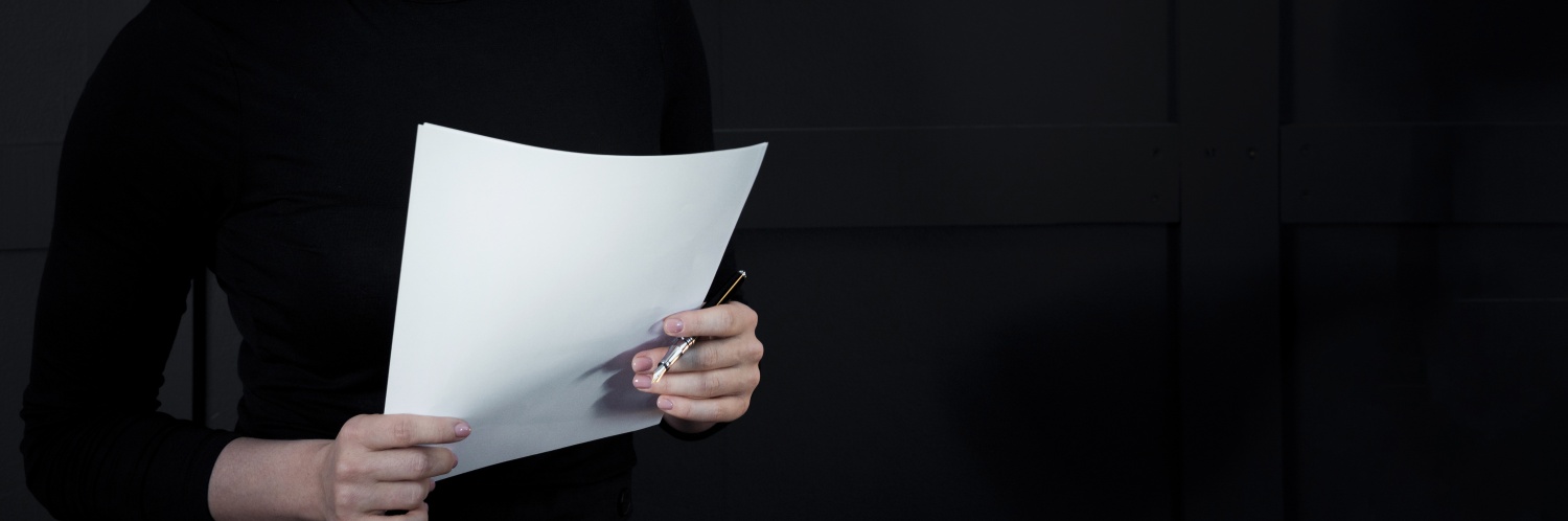 Можно ли приостановить контракт по 44-ФЗ